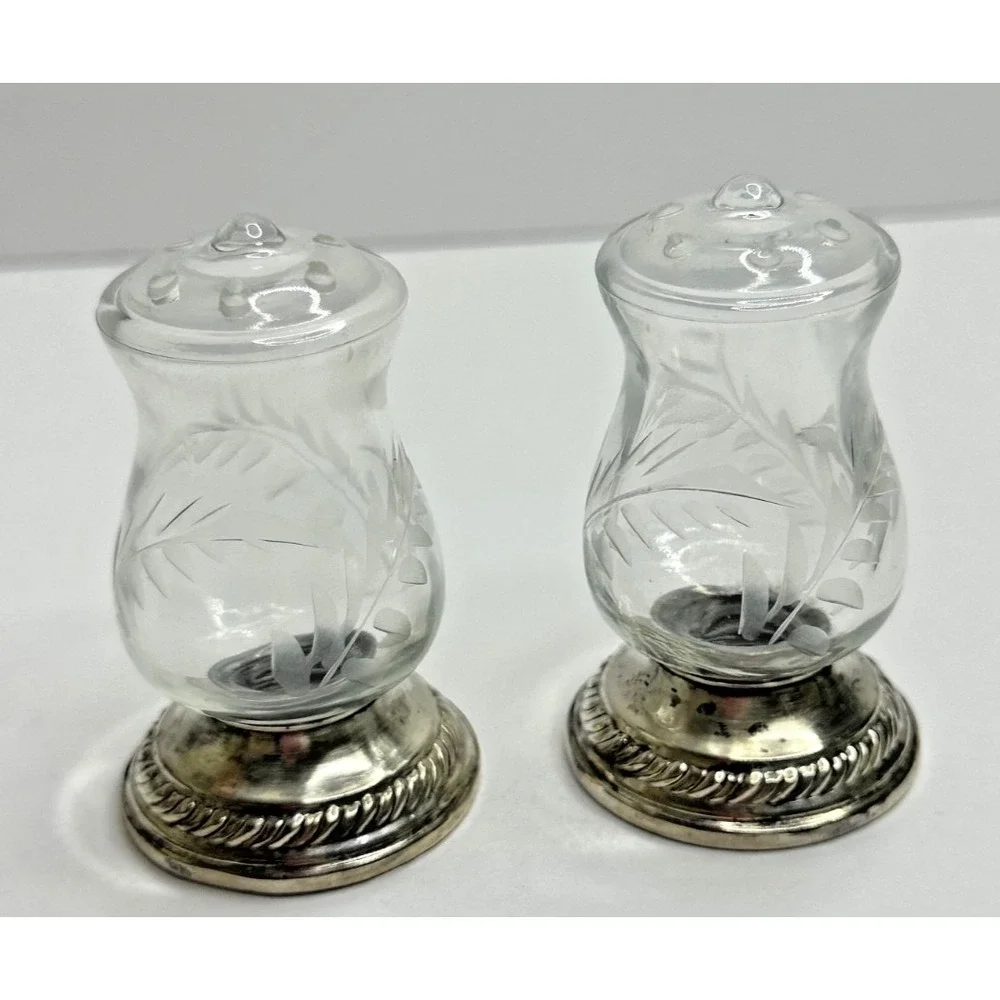 Quaker Sterling Silver Hurricane Salt and Pepper Weighted 703 Etched Glass